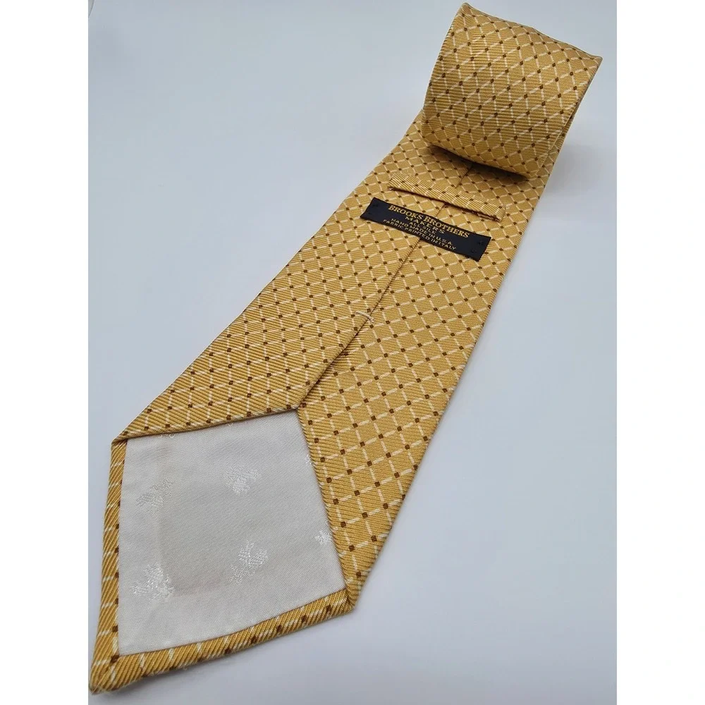 VTG Brooks Brothers Geometric Orange White 100% Silk Tie 57